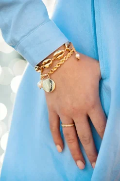 Scalloped Ring - Pearl